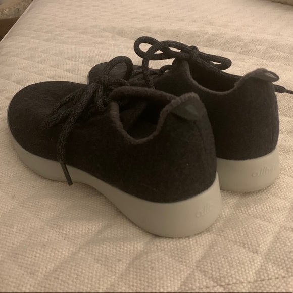 Allbirds - Picture 2 of 3